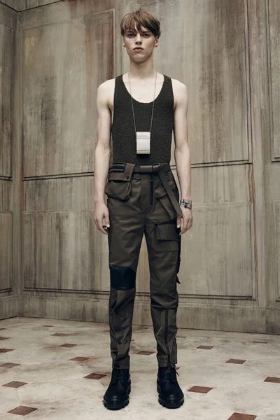 Look 2